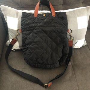 Black saddle bag.